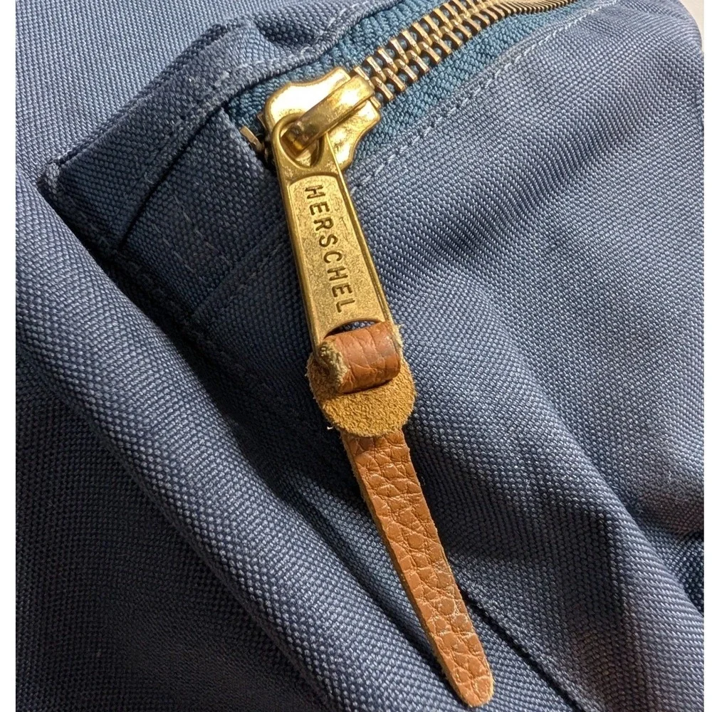 Herschel Supply Co. Settlement Backpack Navy Blue Unisex Hipster‎ Minimalist